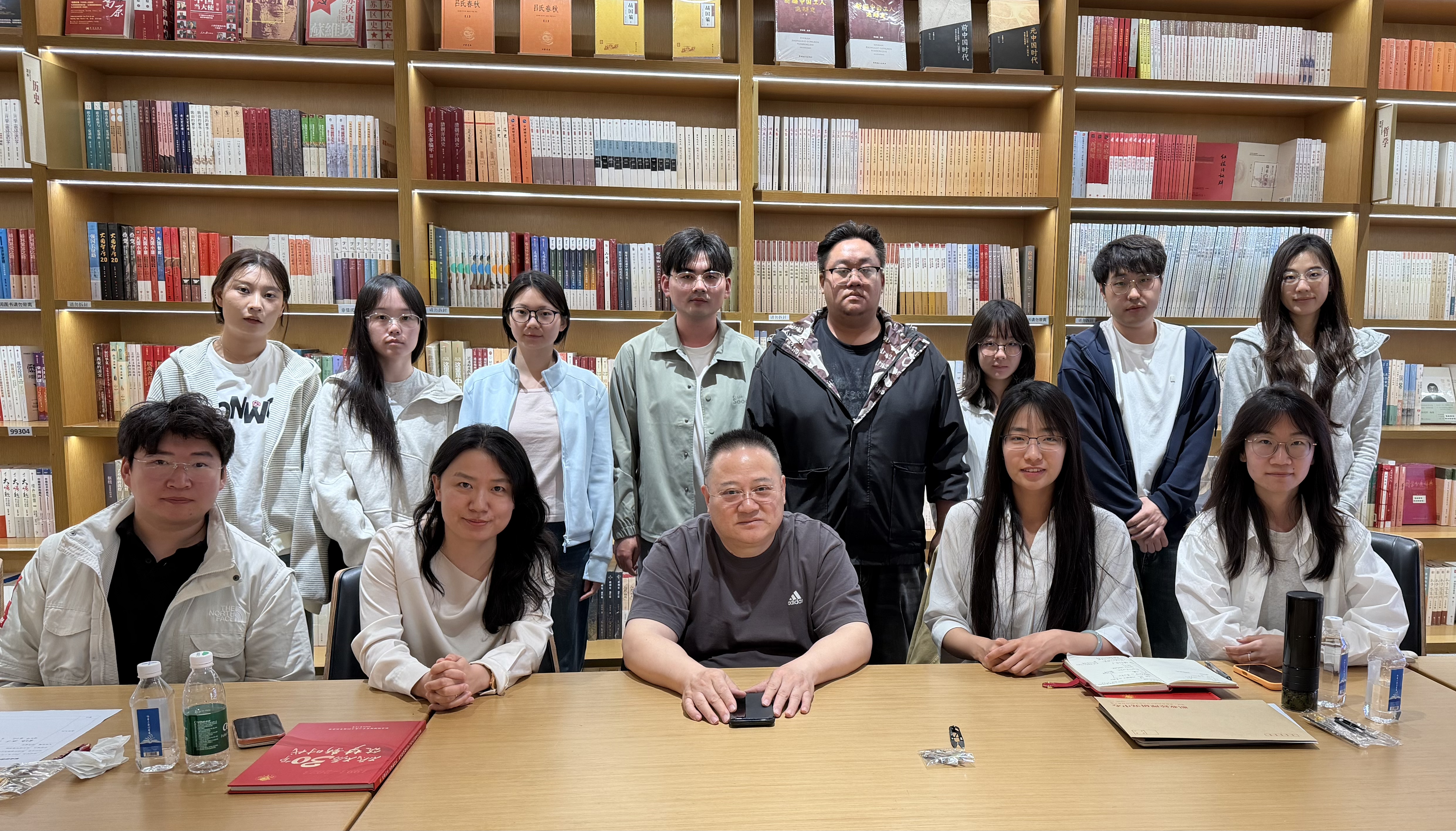 职业经理研究中心团支部开展 “科创先锋路·五四青年行”主题活动 